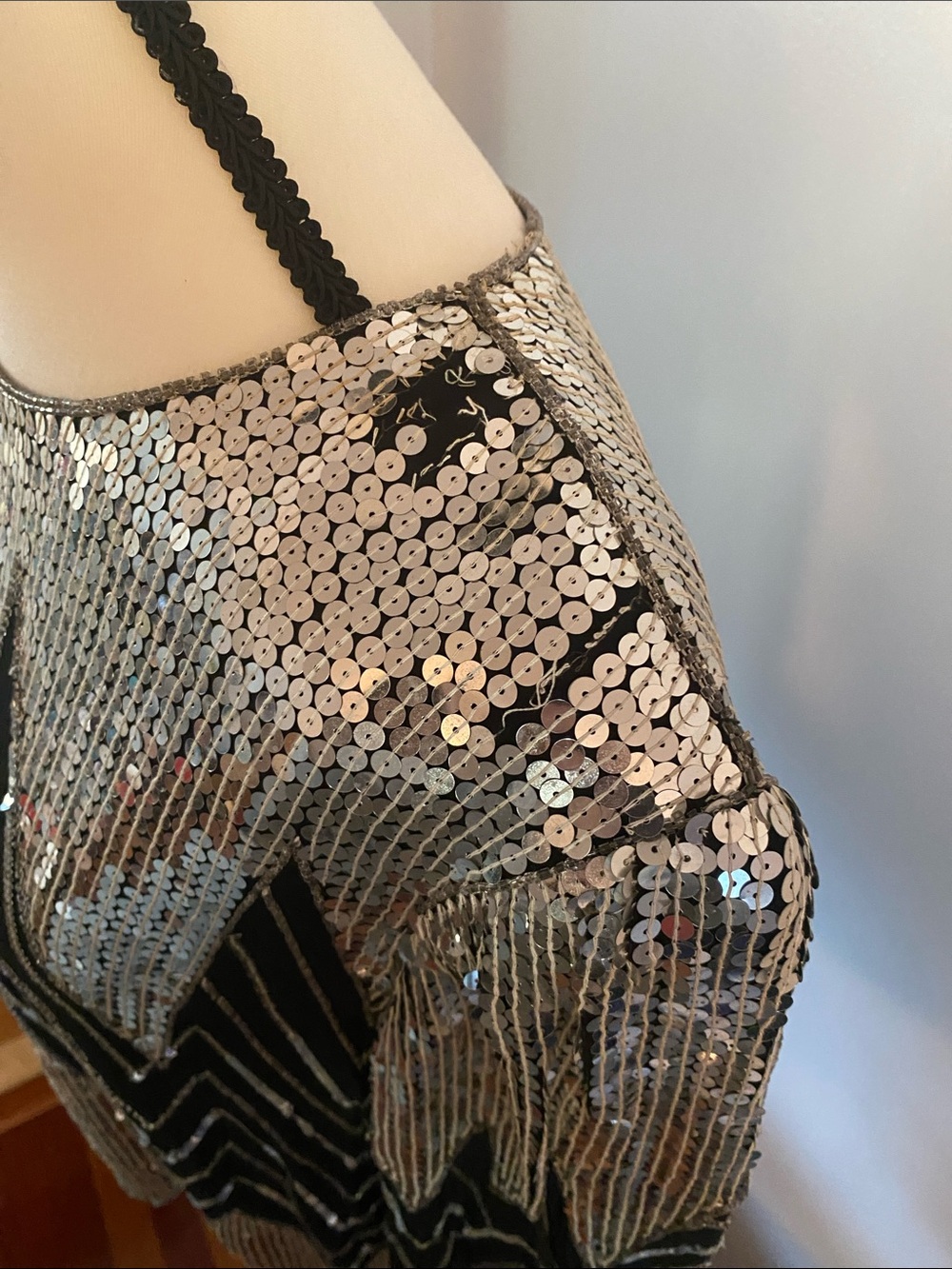 Saks FIfth Avenue Judith ann silk sequin asymmetrical top vintage - Picture 3 of 10